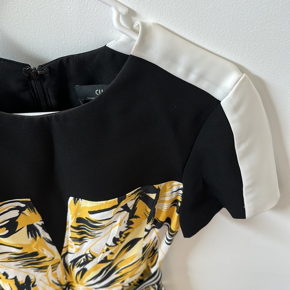 Women’s Cue Tailored shorts Jumpsuit Size Australian 8/US 4 Black/Yellow/ White - Picture 2 of 8